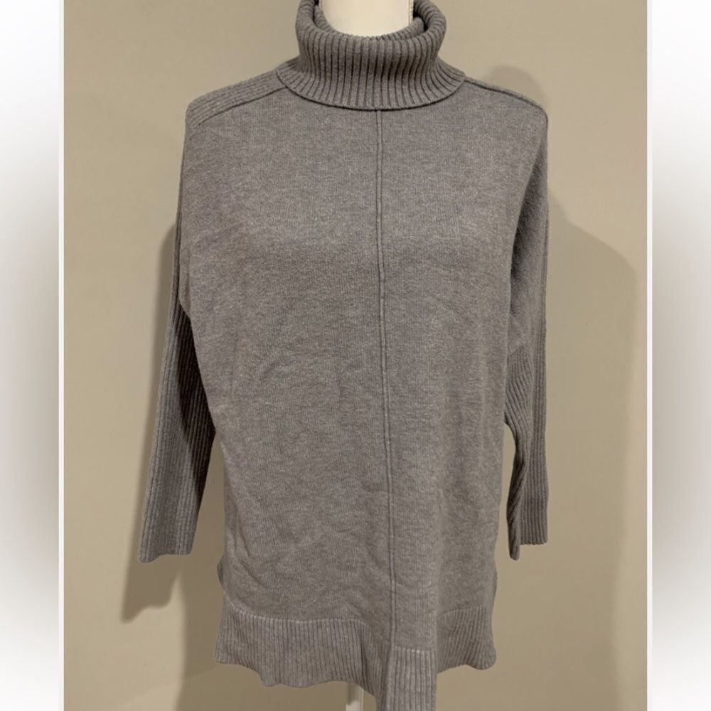 Time And Tru Gray Turtleneck Sweater Medium Grey Size Approximately L